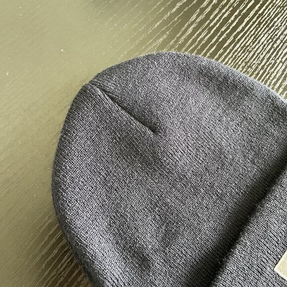 Carhartt Unisex One Size Navy Fold Over Knit Beanie Hat Cap Utility Logo Patch - Picture 9 of 14